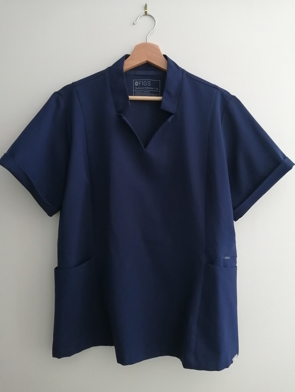 Figs Inala Slim Short Sleeve Scrub Top Discontinued Style Navy Blue Size XL